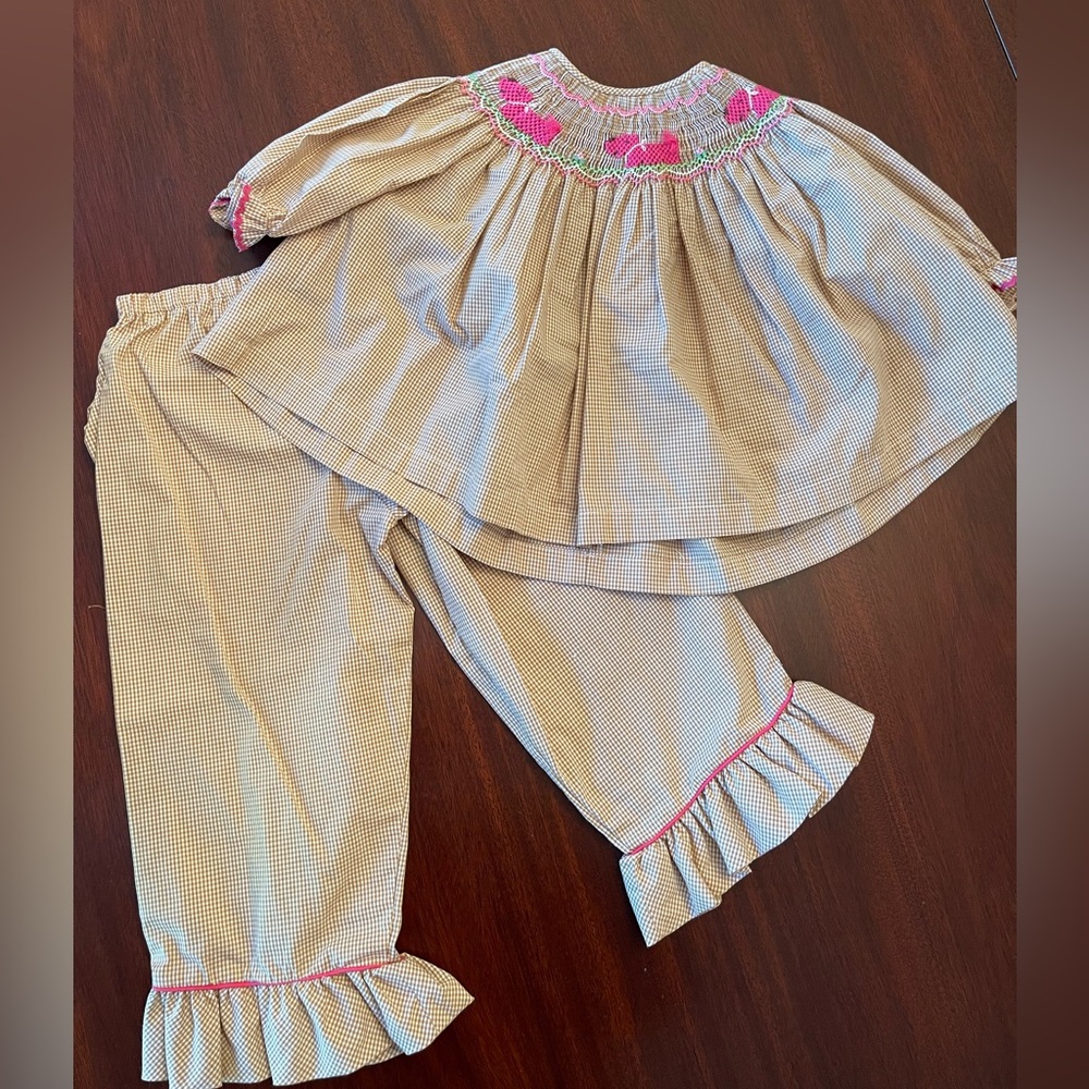 Rosalina Smocked pink Scottie dog set